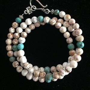 22" Turquoise/Howlite Necklace/3XWrap Bracelet